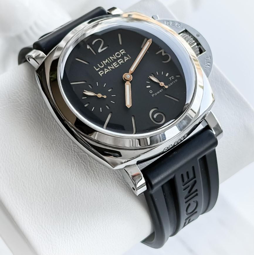 Panerai PAM 423